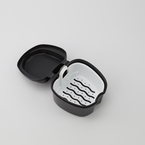 Estuche portátil para dentaduras postizas LK-417, contenedor de plástico para cuidado bucal de adultos con tapa y diseño de drenaje - Product Image 3