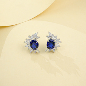 Pendientes de Plata 925 con Zafiro Azul Cultivado en Laboratorio, Accesorio de Moda de Lujo para Mujer - Product Image 3