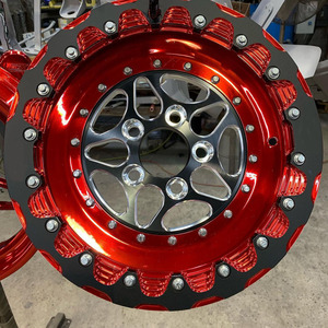 Rines de Carreras de Arrastre Personalizados de Aleación en Negro 5x4.75 5x4.5 17x11 17x10 5x114.3, Rines Forjados de 2 Piezas con Beadlock para <span class=keywords><strong>Mustang</strong></span> Supra MKV - Product Image 5
