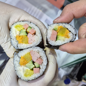 Machine à faire des sushis ronds Nigiri JM-50 avec 3 moules pour diamètres 25/35/45 cm - Product Image 5