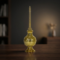 Atomiseur de parfum en résine de luxe, un parfumeur traditionnel marocain, une pièce unique, héritage artisanal, souvenir de mariage, Fès, Maroc