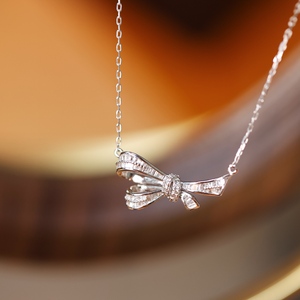 Xinfly Wholesale Fashion 18K <b>Solid</b> Gold Natural 0.26CT Butterfly Diamond <b>Necklace</b> for Women - Product Image 1