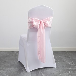 Suministro Directo de Fábrica: Funda para Silla de Hotel, Boda, Banquete, con Lazo de Flores y Cinta de Seda de Colores - Product Image 1