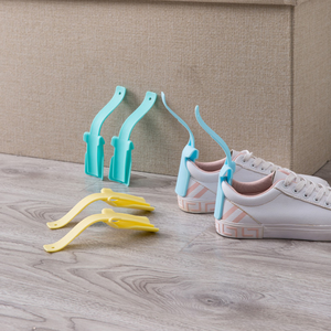 Wholesale 1PC Lazy Shoe Unisex Wear Horn Shoehorn <b>Easy</b> on and <b>off</b> Sturdy Aid Tool Lifter - Product Image 1