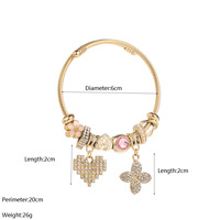 Bracelet perlé en alliage électroplaqué style Pan avec pendentif cœur trèfle à quatre feuilles pour femme - Bijoux Z1185-A