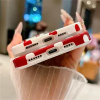 Coque de téléphone antichoc rétro à grands pois pour filles, compatible avec iPhone 17, 16, 15, 14, 13 Pro Max, 16 Plus