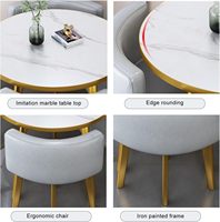 Table à manger ronde en acier durable avec panneau en bois et 4 chaises – Mobilier moderne compact pour la maison et l'hôtel – Offre spéciale