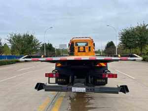 <span class=keywords><strong>Camion</strong></span> de remorquage léger de 4 tonnes avec plateau rotatif, <span class=keywords><strong>camion</strong></span> de dépannage HOWO 4x2 pour récupération de véhicules - Product Image 3