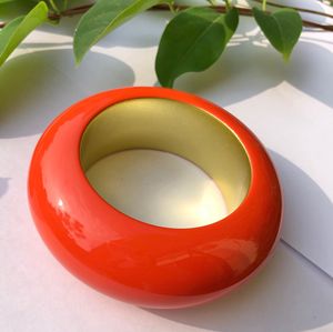 Minh Giang Craft Vietnam - Brazalete de cuerno de búfalo pulido natural hecho a mano en Vietnam, joyería de alta calidad - Product Image 1