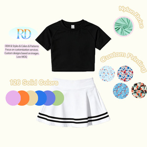 Ensemble de sportswear personnalisé OEM en nylon et élasthanne à faible MOQ pour filles : Crop top preppy + jupe rayée, tenue de tennis 2 pièces mère et fille pour l'été - Product Image 3
