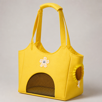 Bolsa de Transporte para Mascotas YAOYUE, Linda Bolsa de Lona Impermeable con Ventana de Malla para Gatos y Perros Pequeños, Amarilla, M 35x18x27cm L 45x21x40cm