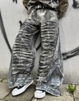 Shorts en jean streetwear pour homme, noir, avec motif laser, coupe large, bords bruts, effet déchiré et patchwork, appliqué étoile