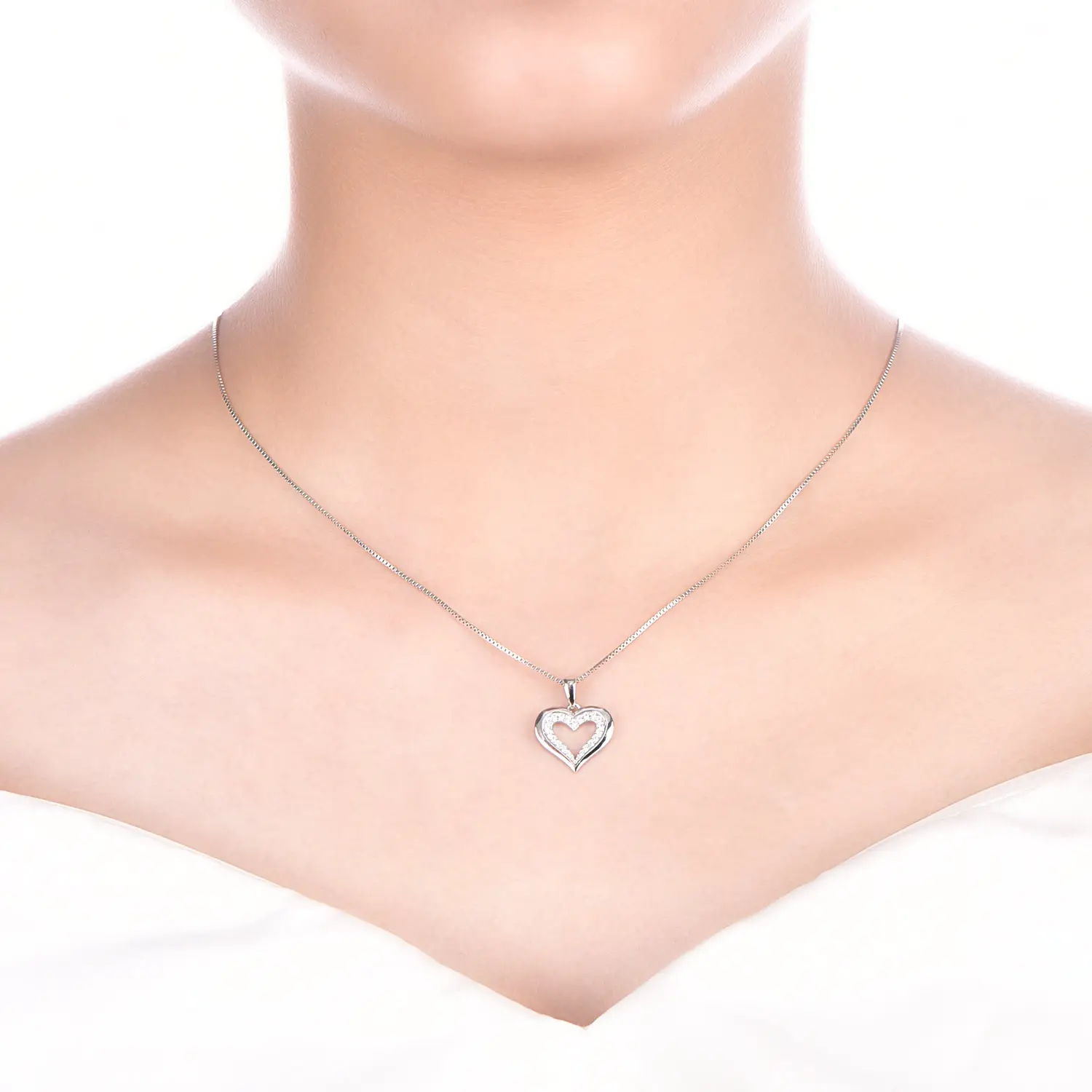 Moda amor corazón Zirconia cúbica en bisel ajuste colgante collar rodio plateado joyería regalos para mujeres niñas