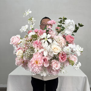 การจัดดอกไม้สีชมพูบนพื้น ทางเดินดอกไม้สำหรับตกแต่งทางเข้างานแต่งงาน - Product Image 5