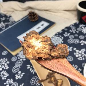 Оптовая продажа, китайская трава Qiang huo 100%, натуральная Китайская традиционная трава, сушеный ломтик корня нотоптеригия - Product Image 4