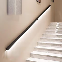 Rampe d'escalier murale en acier inoxydable avec éclairage LED intégré