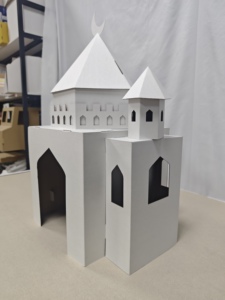 Maison de jeu <span class=keywords><strong>en</strong></span> <span class=keywords><strong>carton</strong></span> ondulé <span class=keywords><strong>en</strong></span> forme de château blanc pour enfants, à construire soi-même, pour le dessin et l'éducation créative - Product Image 2