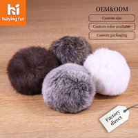 Jouet pour chat en fourrure de lapin naturelle, boule de peluche avec herbe à chat, jouet interactif d'enrichissement pour chat, personnalisable OEM