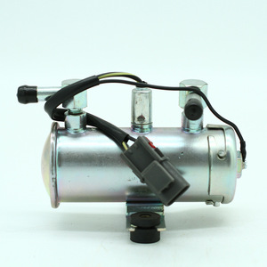 6HK1 4HK1 ปั๊มเชื้อเพลิงอิเล็กทรอนิกส์ 12V 24V ปั๊มเชื้อเพลิงยานยนต์สำหรับเปลี่ยนซ่อม - Product Image 2