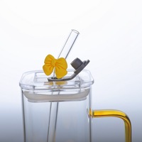 Tasse en verre borosilicate carrée avec nœud papillon et poignée, design moderne et simple, résistante à la chaleur, avec paille, pour usage domestique