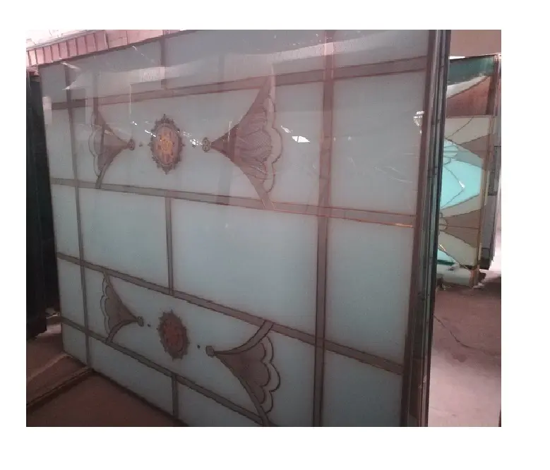 Vidrio de puerta decorativo de seguridad de 4mm 1830*2440mm de fábrica de China con color esmerilado y claro ácido