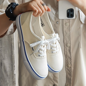 Zapatillas Casuales de Lona para Hombre 2026, Estilo Versátil para Primavera y Otoño, Zapatillas Bajas para Parejas y Estudiantes, Estilo Moderno para Caminar - Product Image 3