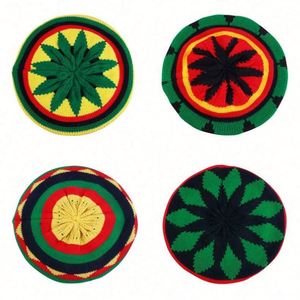 Bonnet tricoté tendance style mode, chaud d'hiver, à rayures, coupe décontractée, pour l'extérieur, les voyages et la plage - Product Image 2