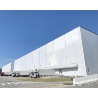 Entrepôt frigorifique multi-températures en acier - Bâtiment modulaire préfabriqué pour atelier de manutention de marchandises réfrigérées et surgelées et logistique transfrontalière