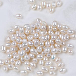 ไข่มุกน้ำจืดทรงข้าวสาร เกรด 3A ธรรมชาติ ขนาด 6 มม. สีขาว สำหรับงาน DIY เครื่องประดับ ต่างหู และจี้ - Product Image 5
