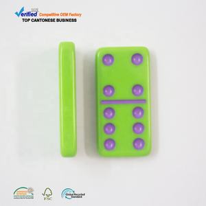 Jeu de jetons de domino en acrylique classique avec logo personnalisé en gros jeu de <span class=keywords><strong>dominos</strong></span> 28 pièces pour adultes - Product Image 4