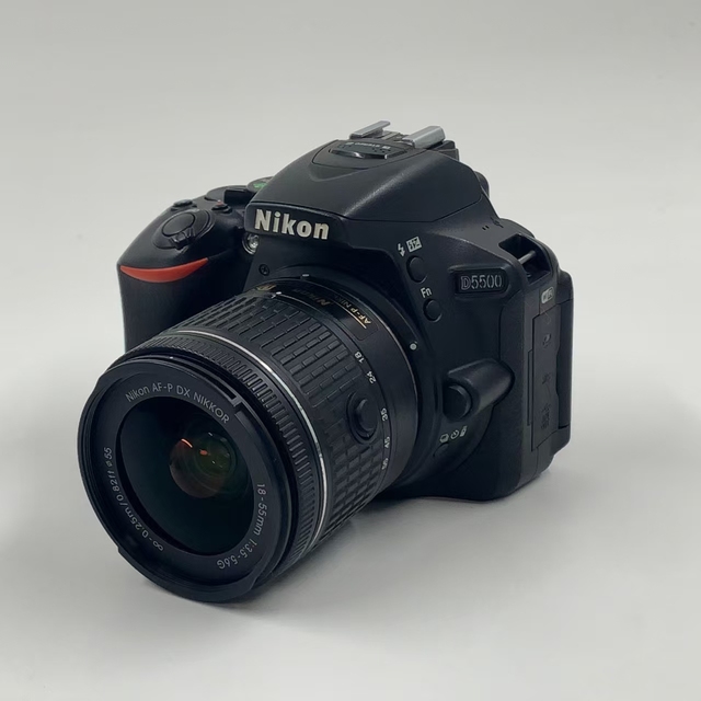 Wholesale Original Used Nikons D5500 DSLR 18-55mm VR 24.2MP Touch Screen WiFi Flip Screen Premium Quality Refurbished for Resale