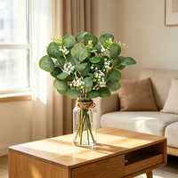 Feuillage artificiel d'eucalyptus avec fleurs artificielles blanches pour arrangements floraux de mariage, décoration de fête à domicile, vente en gros