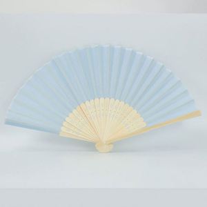 Abanico Plegable Portátil de Bambú y Papel con Diseño de Arte Folclórico Tallado y Pintado para Fiestas, Festivales o Promociones - Product Image 2