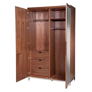 Arredamento per Camere d'Albergo di Alta Gamma, Mobili Commerciali per Progetti Alberghieri, Tappezzeria e Arredi per l'Ospitalità - Product Image 1