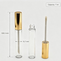 Tubes de brillant à lèvres vides OEM 7 ml, contenants en plastique transparent avec applicateur personnalisé pour les marques de maquillage