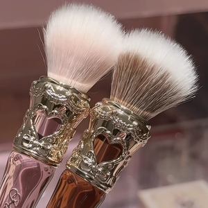 Pinceau à blush en laine doux pour la peau Sweetie Bear, nouvelle collection, pinceau à points pour appliquer uniformément la poudre sur le visage - Product Image 3