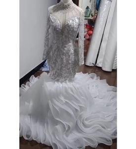 Nueva moda lujosa sirena vestido de novia con cuentas cristales África cuentas <span class=keywords><strong>Capilla</strong></span> <span class=keywords><strong>Real</strong></span> inspirado patrones africanos encaje - Product Image 4