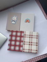 Carnet personnalisé avec papier d'écriture, couleur et design sur mesure, reliure à feuilles mobiles, impression thermocollante pour usage promotionnel
