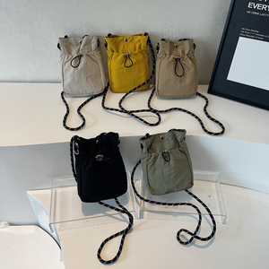 Bolso Bandolera Minimalista de Color Sólido con Cordón para Teléfono Móvil, Moda Coreana, Casual, Pequeño, para Mujer - Product Image 4
