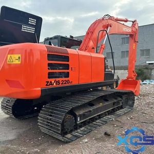 Excavatrice Hitachi Zaxis 220 ZX220 d'occasion, modèle 2022, 22 tonnes, moteur et boîte de vitesses d'origine, équipement de construction pour travaux de terrassement - Product Image 3