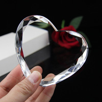Vente flash - Plaque en cristal K9 en forme de cœur - Gravure laser personnalisée - Impression UV - Bordure transparente - Cadeau souvenir en cristal en forme de cœur pour mariage