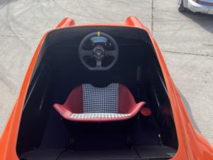 Go Kart Eléctrico Kido Resistente - Motor de 2500W, Velocidad Máxima de 80km/h, Uso en Exteriores para Niños y Adultos - Product Image 4