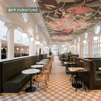 BFP Mobilier de bar personnalisé pour centre de villégiature industrielle Solution unique Ensemble table et chaises de restaurant Mobilier de restaurant d'hôtel Mobilier japonais