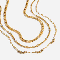 Collier à fermoir en forme de trombone Gaovo au design classique, en acier inoxydable plaqué or avec accent en zircon cubique, résistant au ternissement, bijoux de mode pour femmes