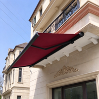 Auvent rétractable motorisé électrique en tissu imperméable et résistant aux UV pour terrasse extérieure, patio, montage mural, maison