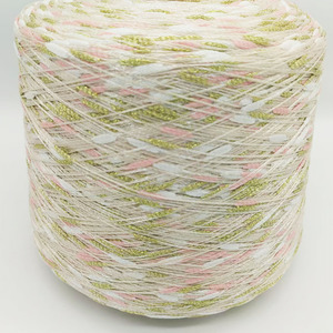 Vente en gros de fil polyester fantaisie spécial résistant aux hautes températures pour crochet et tricot motif teint mercerisé - Product Image 2