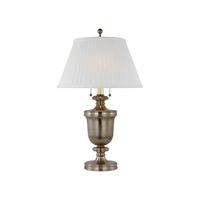 Lampe de table en laiton de style industriel haut de gamme d'inspiration européenne, design de villa de luxe, forme de trophée, salon