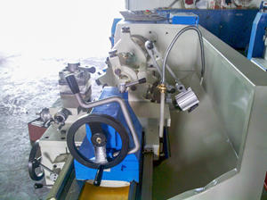 Torno Chino de Segunda Mano C6240C 3000mm, Torno Horizontal de Precisión con Bancada de Hueco - Product Image 3