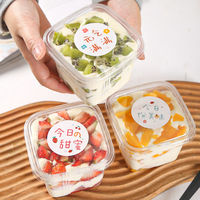 Contenant Carré en Plastique Transparent avec Couvercle pour Pâtisseries, Gâteaux, Fruits, Puddings, Glaces – Tasses à Dessert – Vente en Gros