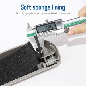 Étui de lunettes de voiture en silicone pour <span class=keywords><strong>Audi</strong></span>, boîte de rangement pour <span class=keywords><strong>Audi</strong></span> A1 A3 A4 A5 A6L <span class=keywords><strong>Q3</strong></span> Q5 - Product Image 4